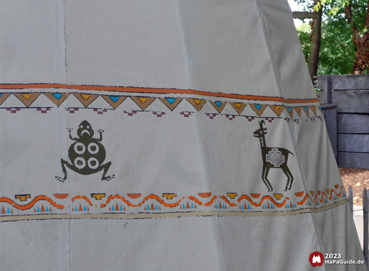 Indogene Symbole auf einem Zelt