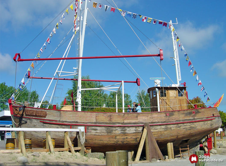 Abenteuerschiff Käpt'n Orki - Seitenansicht