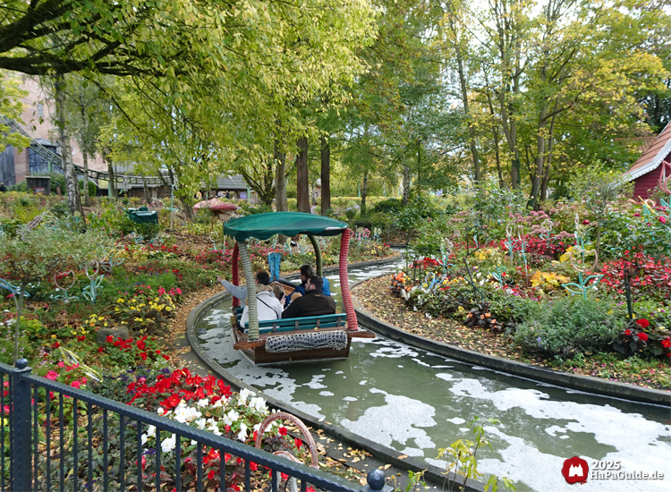 Blumenmeerbootsfahrt - Fahrt tagsüber durch elektronische Blumen