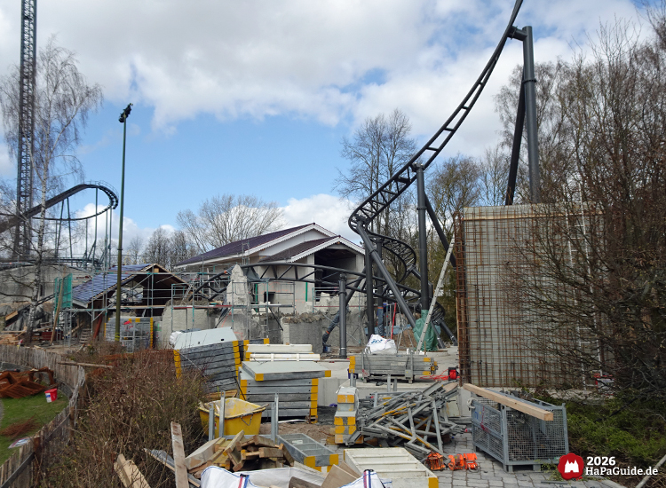 Cornwall Coaster - Am Ende der Baustelle steigt der Spike Richtung Himmel