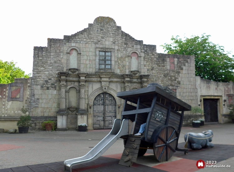 Die Reiche des Nordens - Fort Alamo Saloon