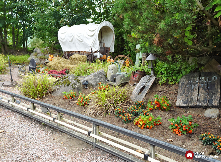 Erntedank im Hansa-Park - Herbstliche Blumen entlang der Pony Post