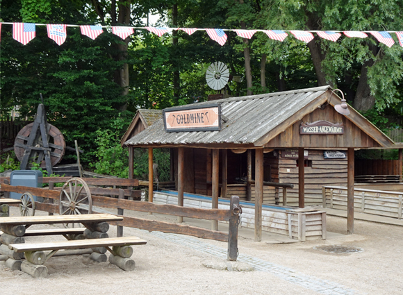 Mit Klick Bilder-Galerie öffnen Bilder-Galerie öffnen