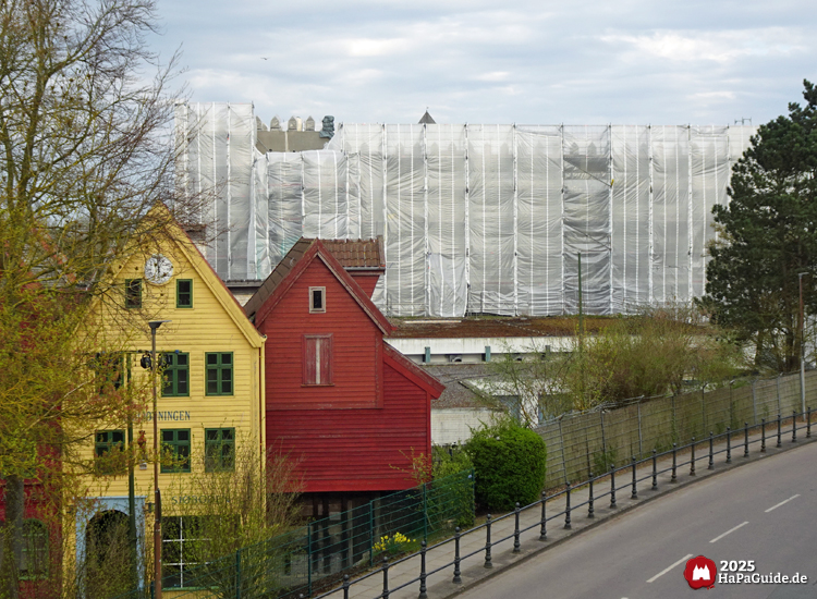 Großprojekt 202X - Blick von der Fußgängerbrücke auf den Palacio de Braga