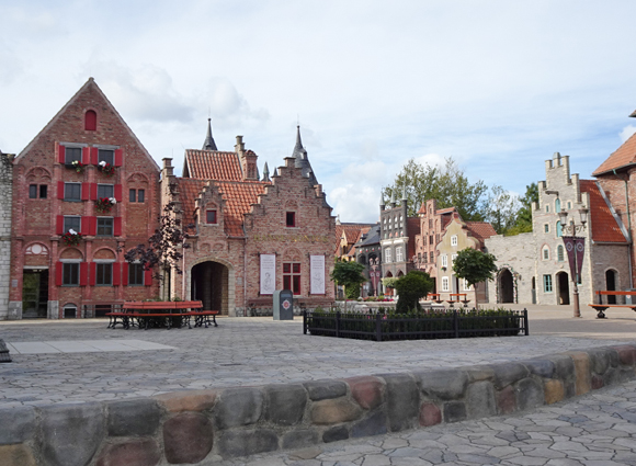 Mit Klick Bilder-Galerie öffnen Bilder-Galerie öffnen