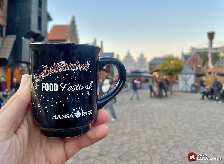 Herbstzauber am Meer - Becher mit der Aufschrift Herbstzauber Food Festival