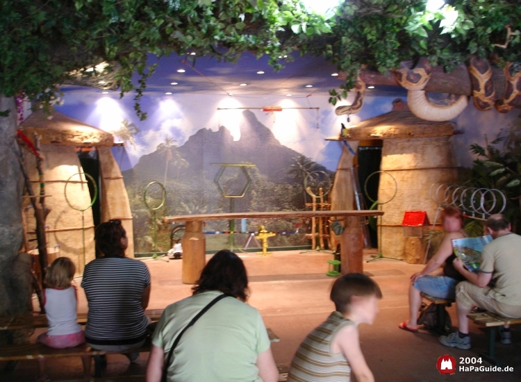 Jahrbuch - Dschungel-Kindertheater