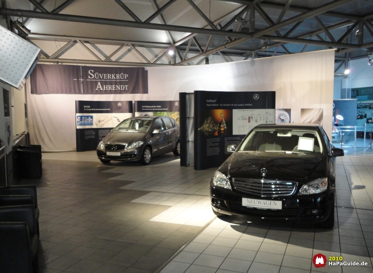 Die Mercedes-Ausstellung in der Hall of Stars