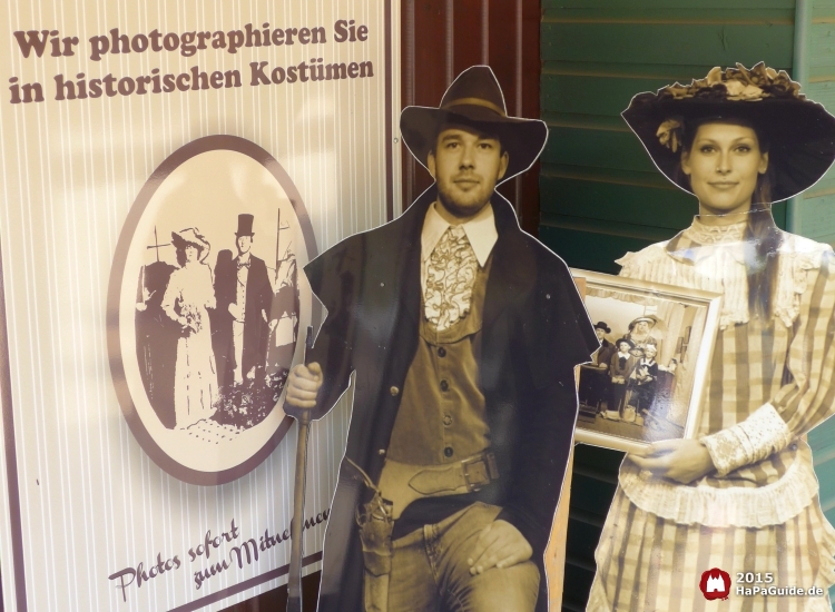 Photo-Studio - Aufsteller Fotos in historischen Kostümen