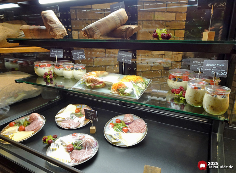 Restaurant Weltumsegler - Frühstücksauslage