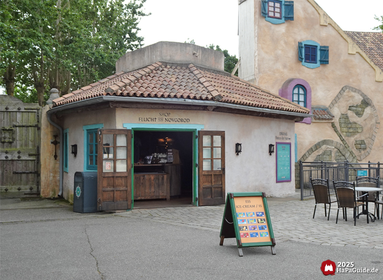 Ride-Shop Flucht von Novgorod - Die Türen zum Shop stehen weit offen