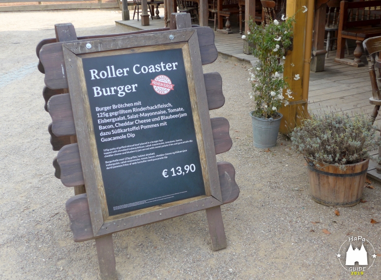 Werbeaufsteller für den Roller Coaster Burger