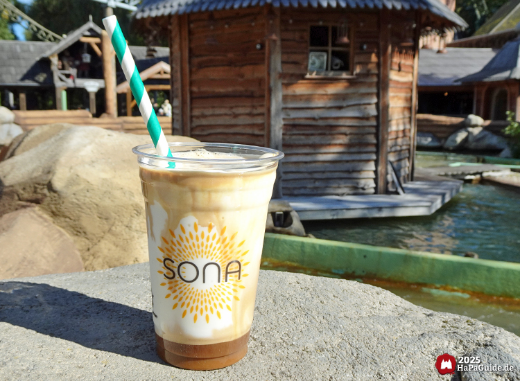 Waffelbackstube - Vanillemilchshake mit Espresso vor der Wildwasserfahrt